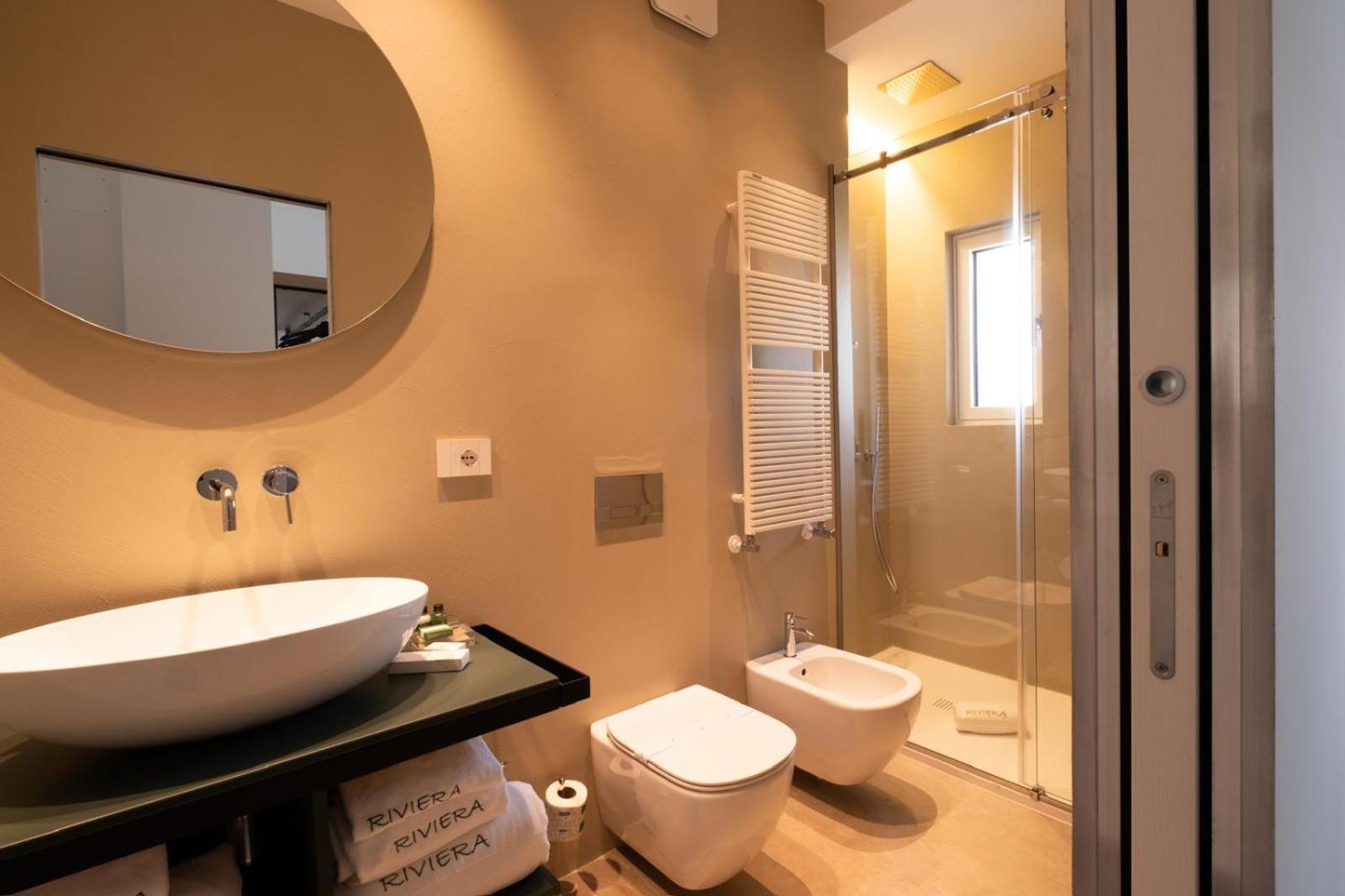 Riviera Apulian Rooms Bari Eksteriør billede